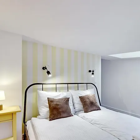 Comfort 6 Апартаменти